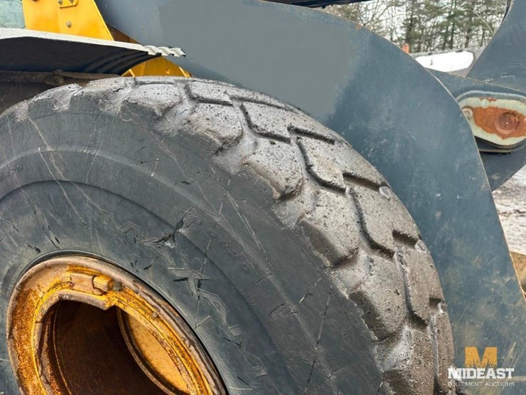 2009-deere-644k-image-21