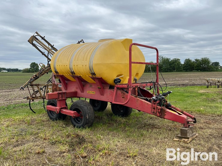 century-pull-type-sprayer-image-3