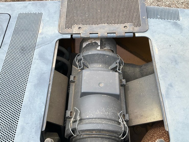 2014-deere-650k-xlt-image-27