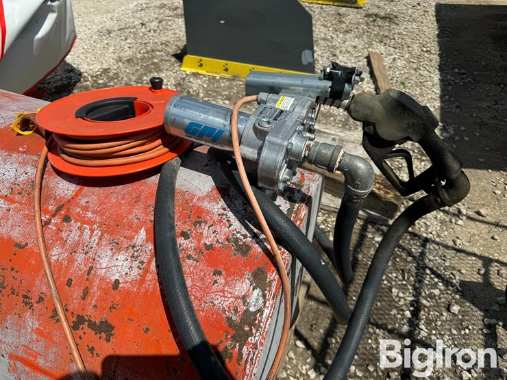 100-gal.-fuel-transfer-tank-image-6