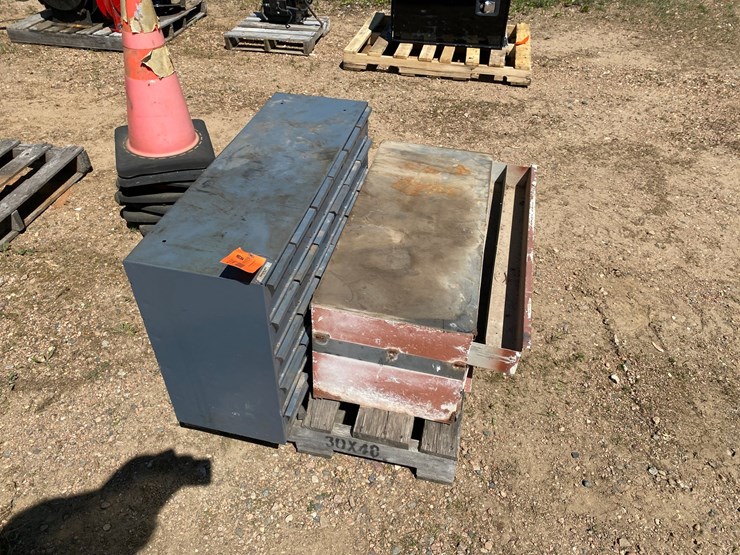 #7442-•-(2)-shop-organizers/-tool-boxes-(antigo,-wi)-image-5