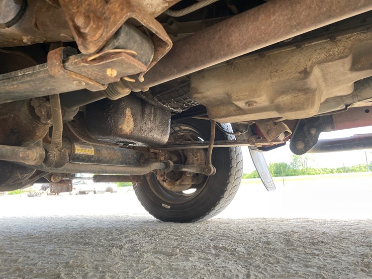 2003-ford-f550-image-86