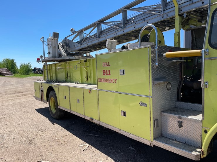 #7035-•-1970-seagrave-fire-engine-(wi-title-in-delay)-(deerbrook,-wi)-image-4