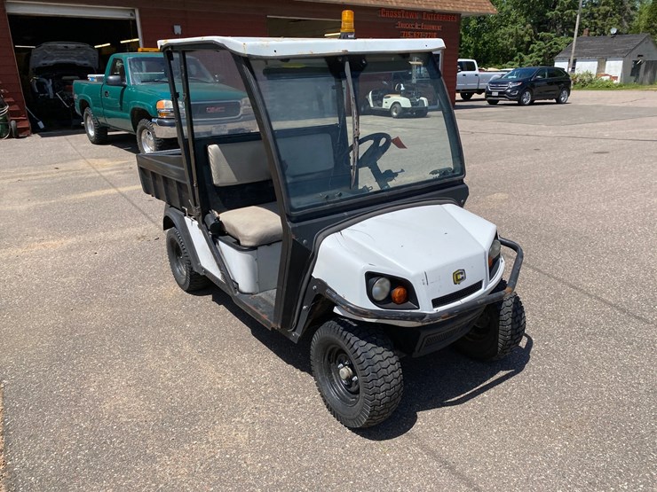 #7413-•-cushman-hauler-1200-golf-cart-(antigo,-wi)-image-3