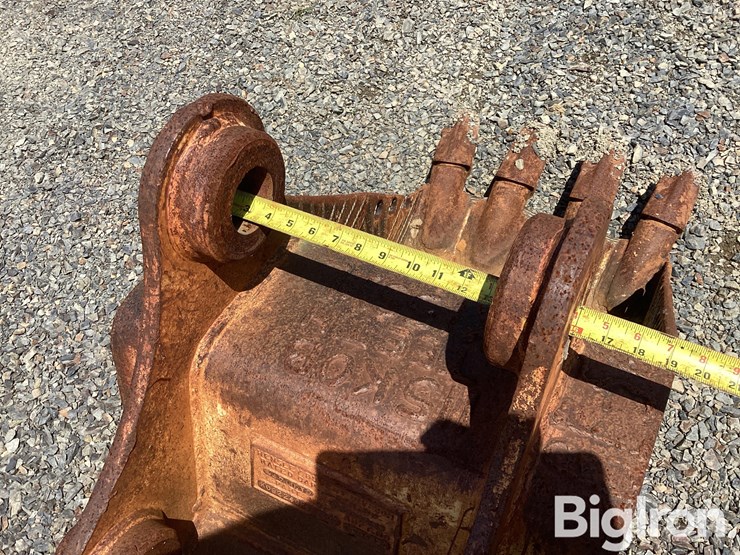 hensley-kob224gpsk1304-23"-excavator-bucket-image-11