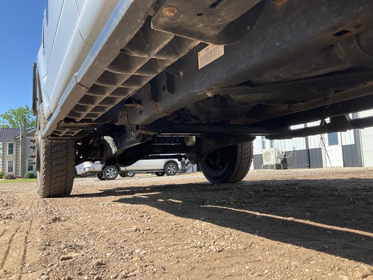 2017-ford-f350-image-29