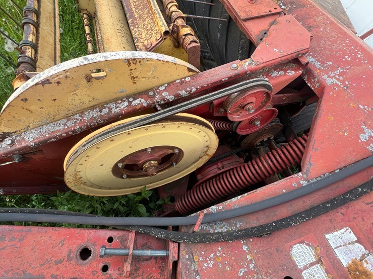 new-holland-489-image-6