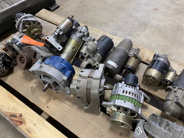 #7508-•-pallet-of-starters-and-alternators-(antigo,-wi)-image-6