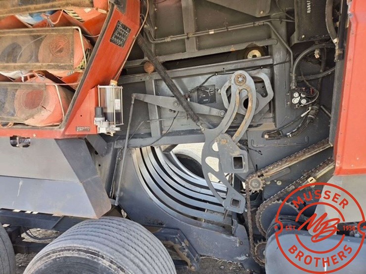 2009-massey-ferguson-2190-image-8