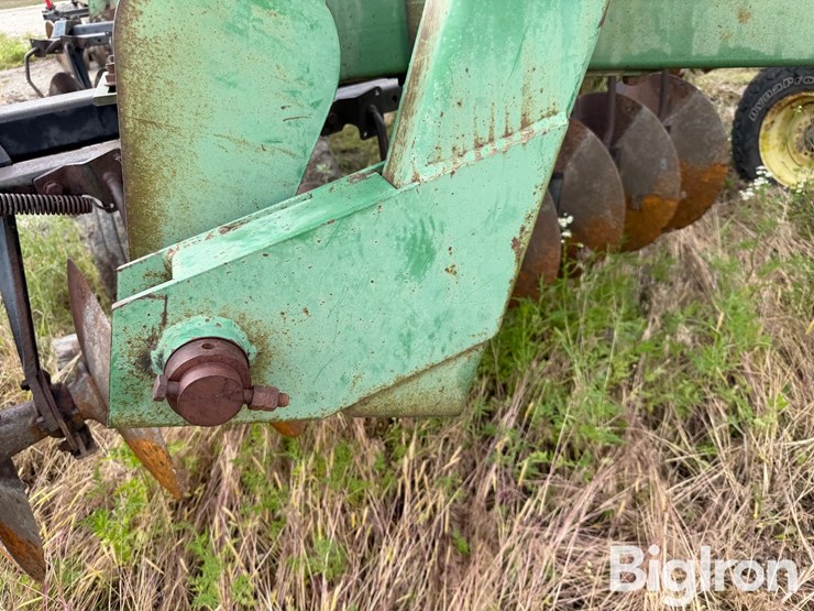 john-deere-30-image-17