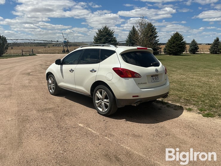 2010-nissan-murano-image-7