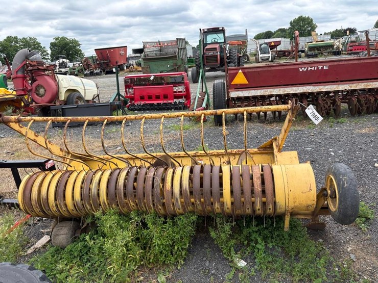 new-holland-890w-image-4