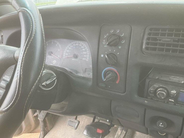 1999-dodge-2500-image-83