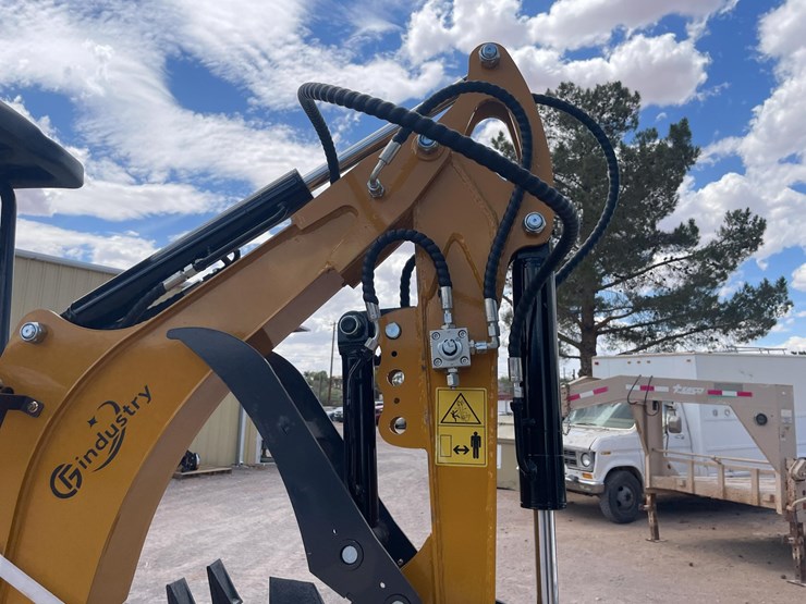 #2663-•-unused-cfg-mini-excavator-image-29