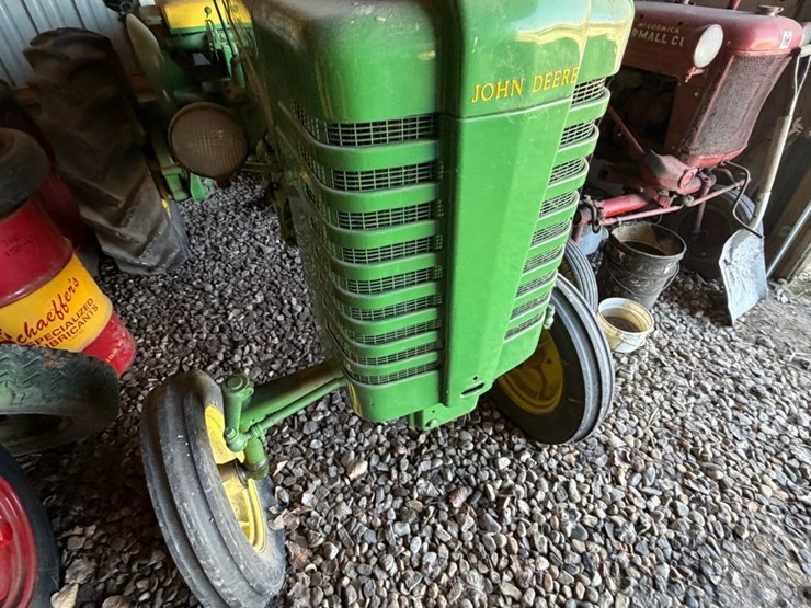 john-deere-m-image-9