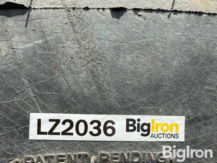 titan-hi--traction-lug-radial-r-1-520/85r42-tire-image-12