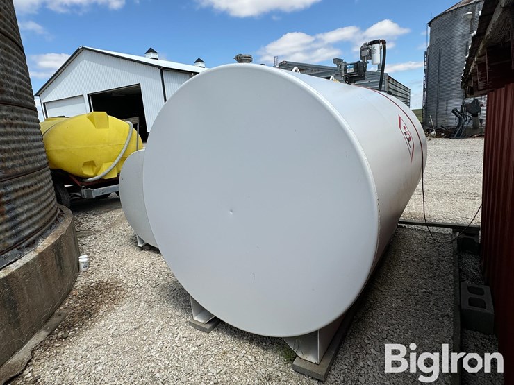 1,500-gallon-fuel-tank-image-4