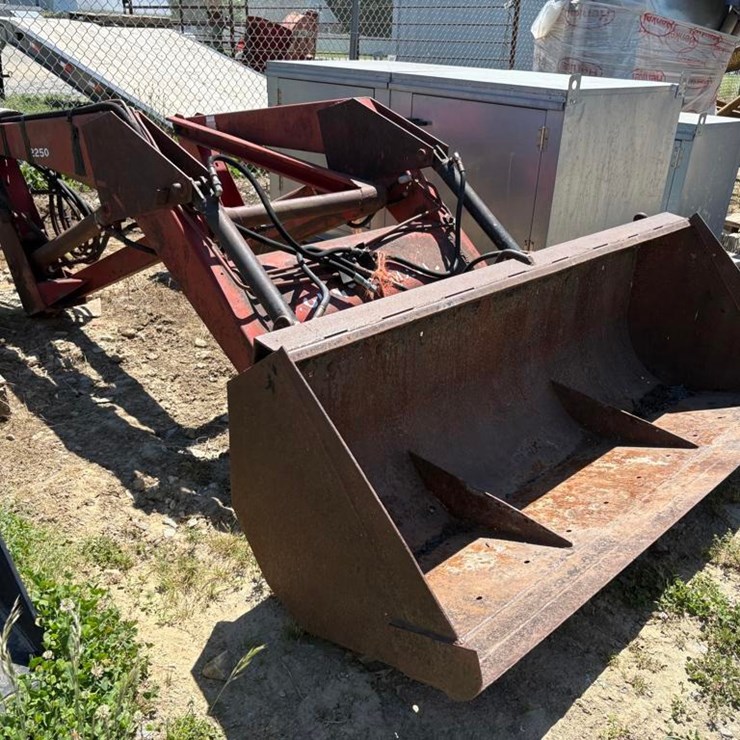 INTERNATIONAL 2250