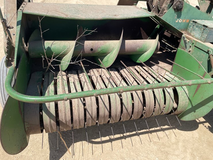 john-deere-14-image-17
