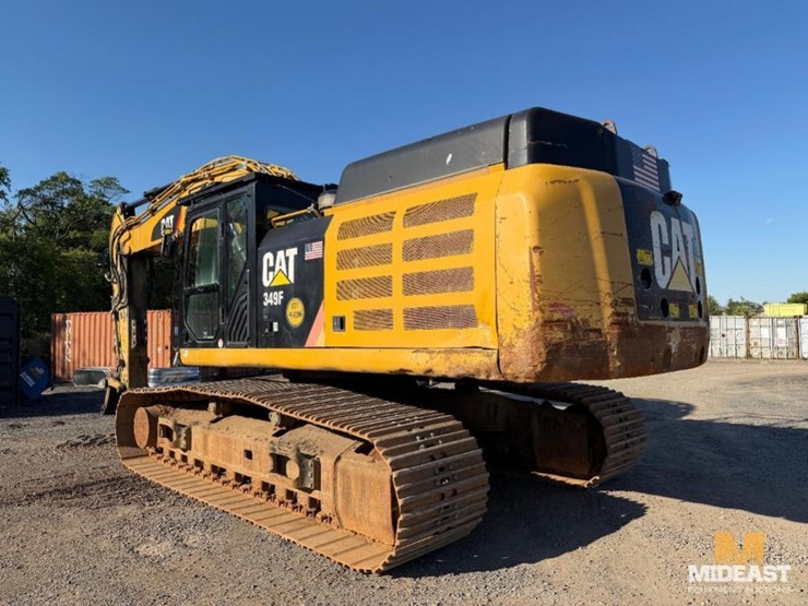 2017-caterpillar-349fl-image-3