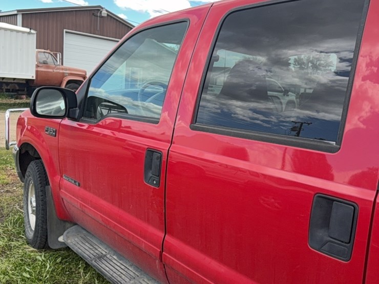 2001-ford-f350-image-37