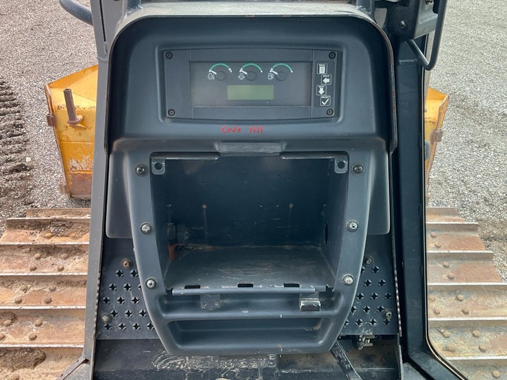 2014-deere-650k-xlt-image-42