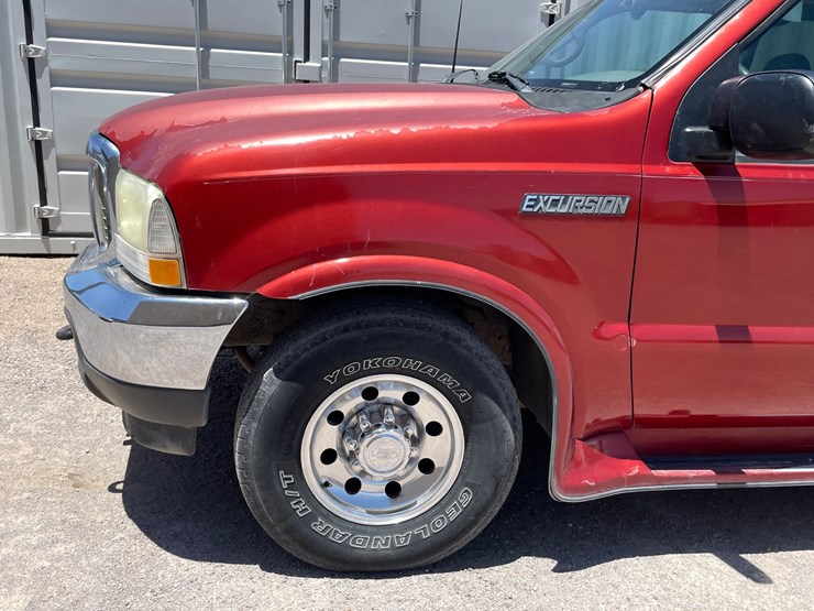 2002-ford-excursion-image-46