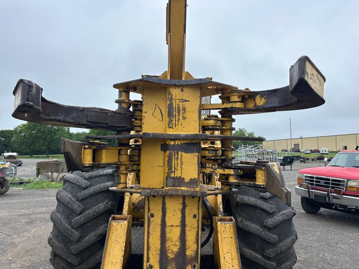 deere-643d-image-10