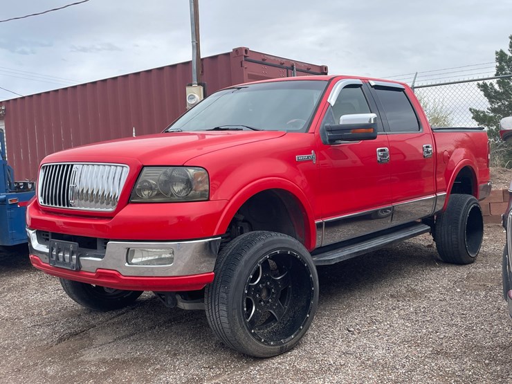 #220-•-2006-lincoln-mark-lt-pickup-truck-(has-a-nm-title)-image-1