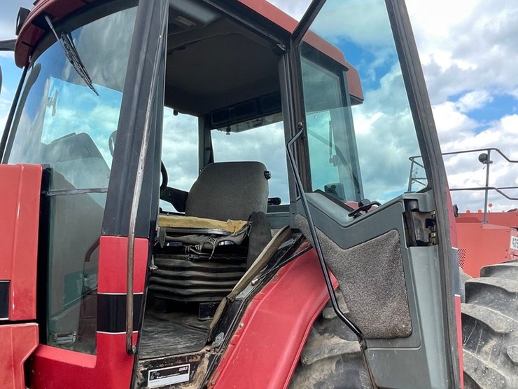 case-ih-8950-image-53