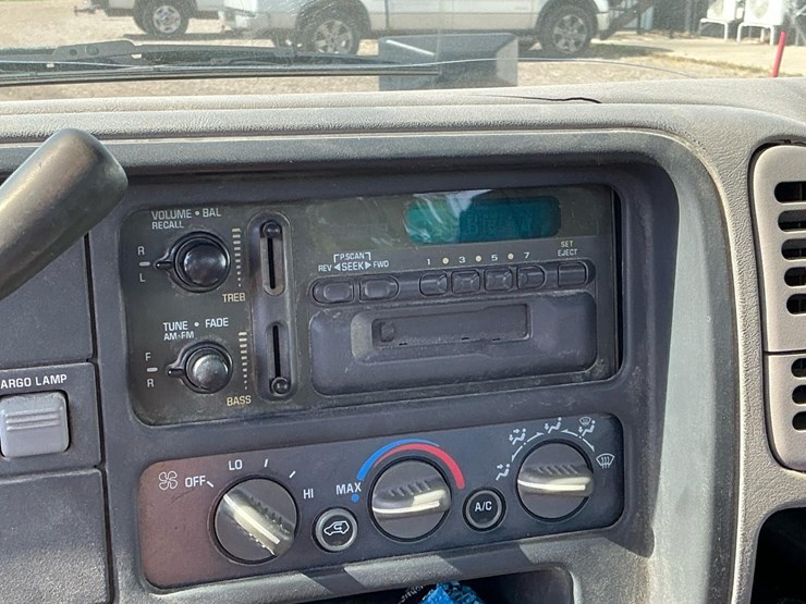 1998-gmc-2500-image-41