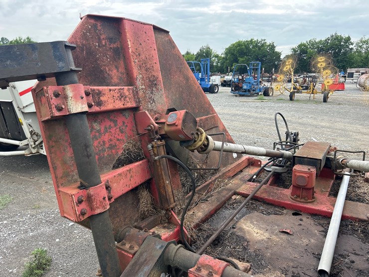 massey-ferguson-15-image-7