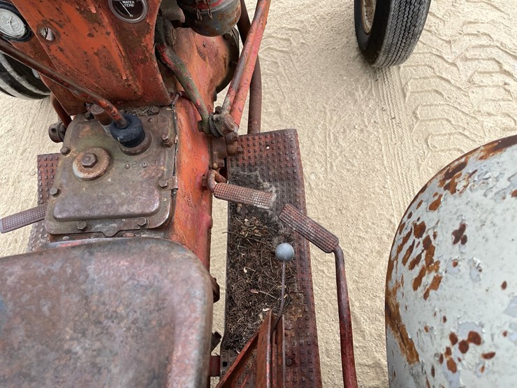 ford-8n-image-26