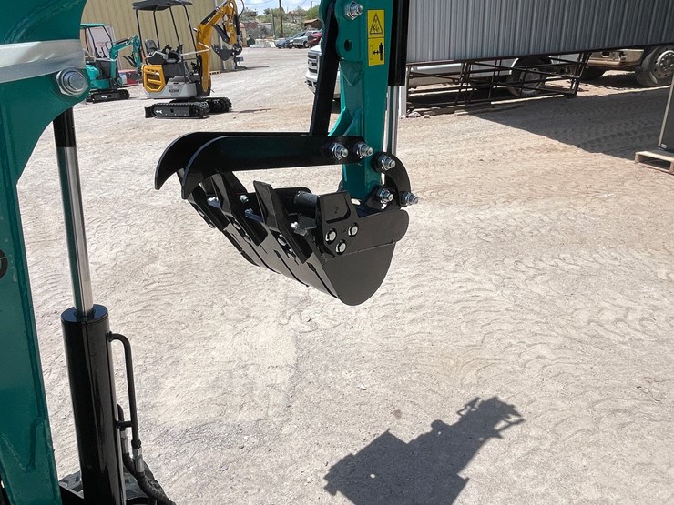 #2657-•-unused-cfg-mini-excavator-image-33