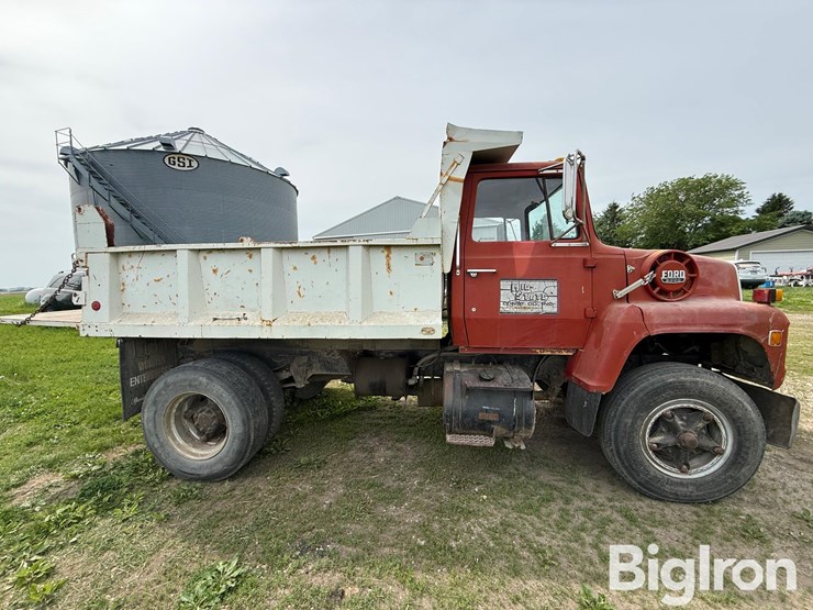 1983-ford-ln8000-image-4