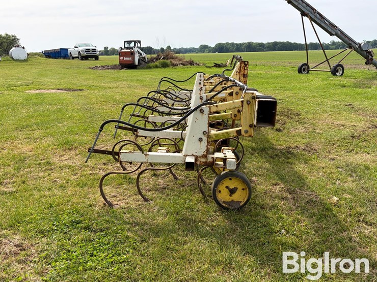 tebben-6-row-cultivator-image-4