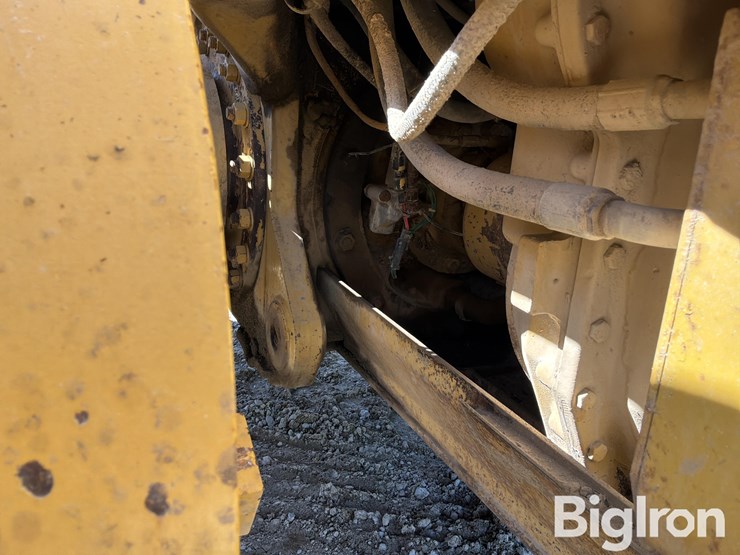 1993-caterpillar-140h-image-19
