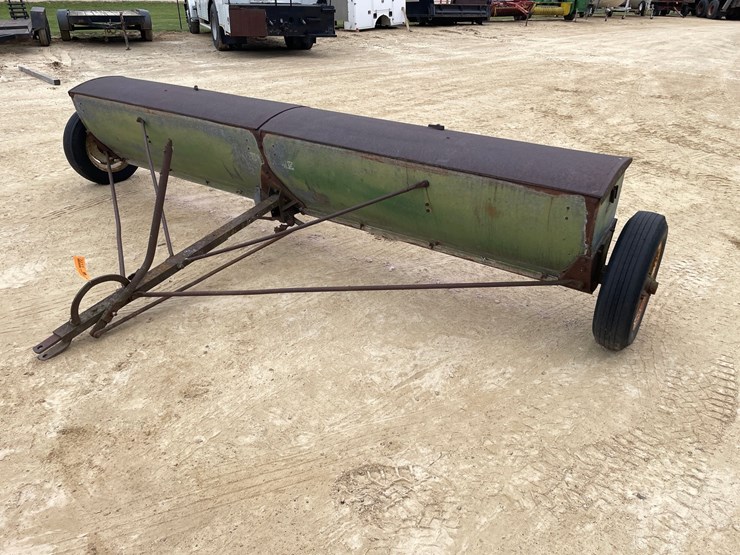 #2015-•-antique-john-deere-lime-spreader-image-1