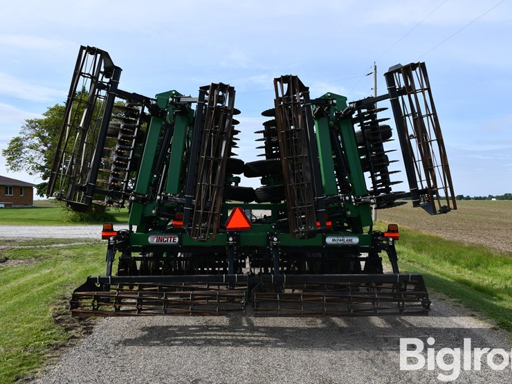 mcfarlane-incite-5140-drb-40'-universal-tillage-image-7