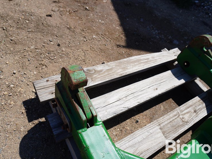 john-deere-cat-3/4-quick-hitch-image-15