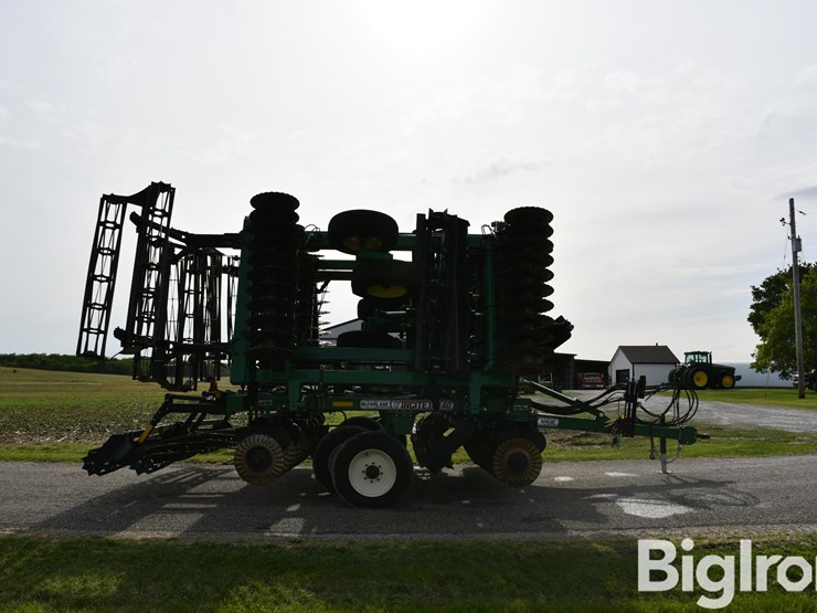 mcfarlane-incite-5140-drb-40'-universal-tillage-image-5