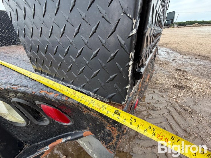 2011-ford-f250-image-13