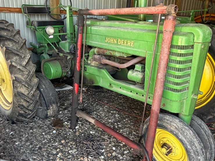 john-deere-b-image-7
