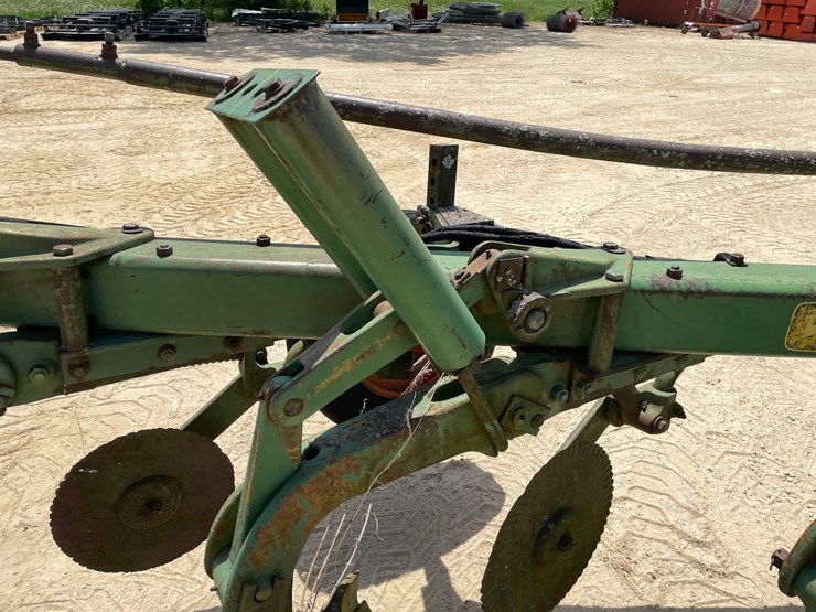 john-deere-2500-image-25