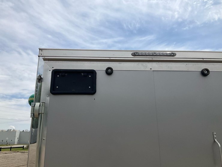2024-haulin-31'-x-102"-image-27