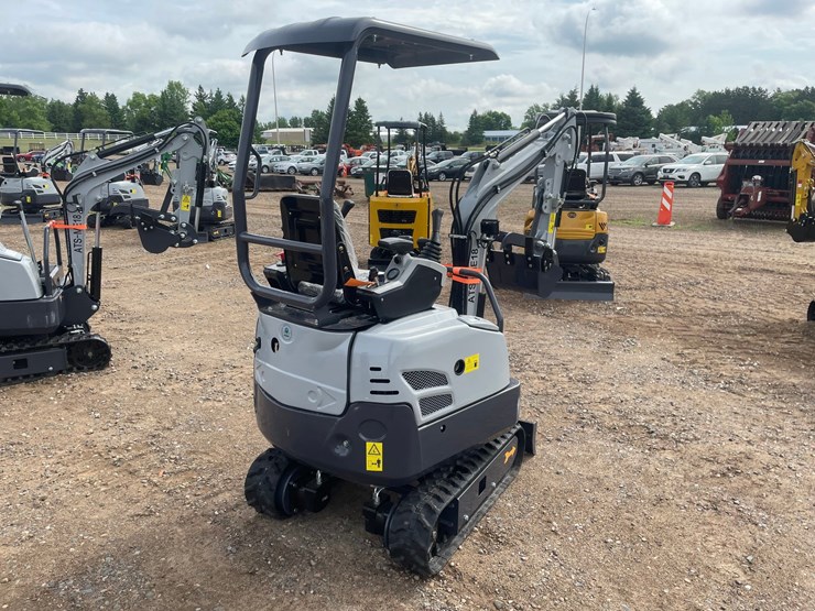 #2035-•-unused-2026-ats-mini-excavator-image-3