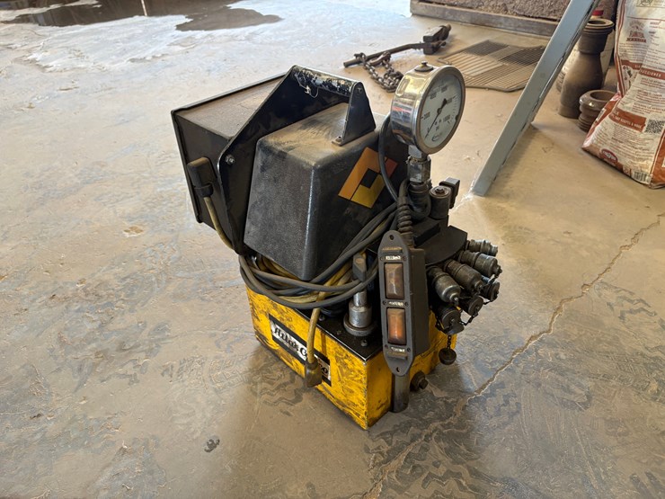 atlas-copco-10k-portable-hydraulic-power-pack-image-2