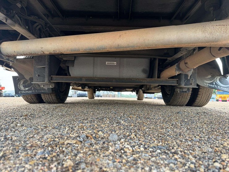 2018-ford-e350-image-28