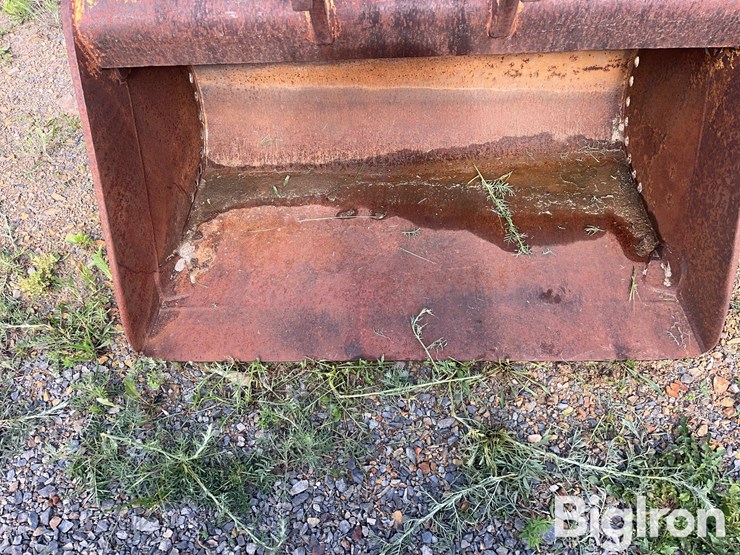 pr1196-excavator-bucket-image-14