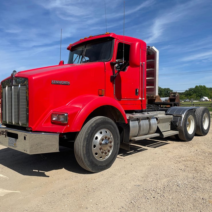 2003 KENWORTH T800